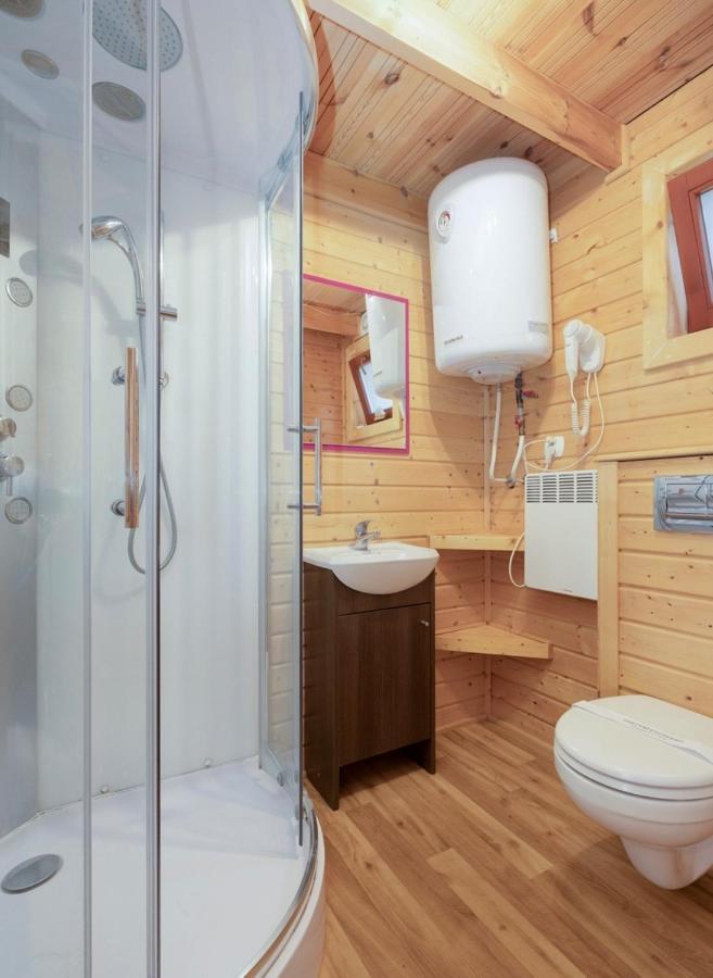 Morze Domkow Wellness & Spa Дзивновек Екстериор снимка